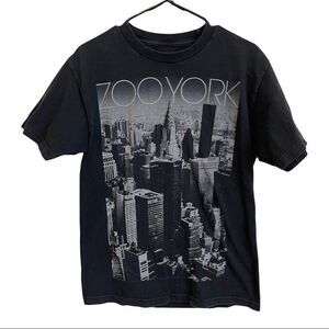 New York Skyline Black Short Sleeve Tee-Shirt - Medium